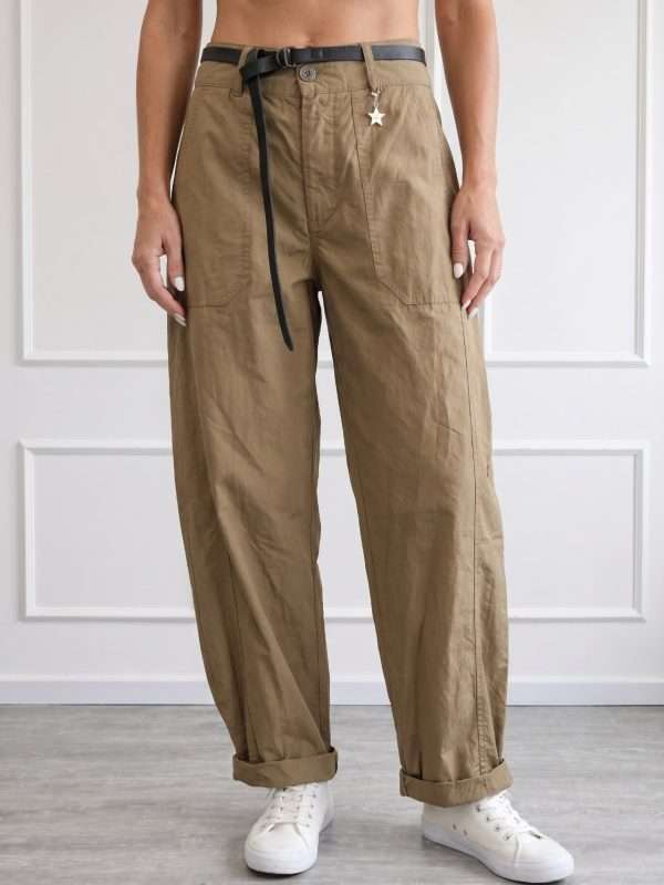 Pantalone elegante da donna Susy Mix color cammello con cintura a contrasto
