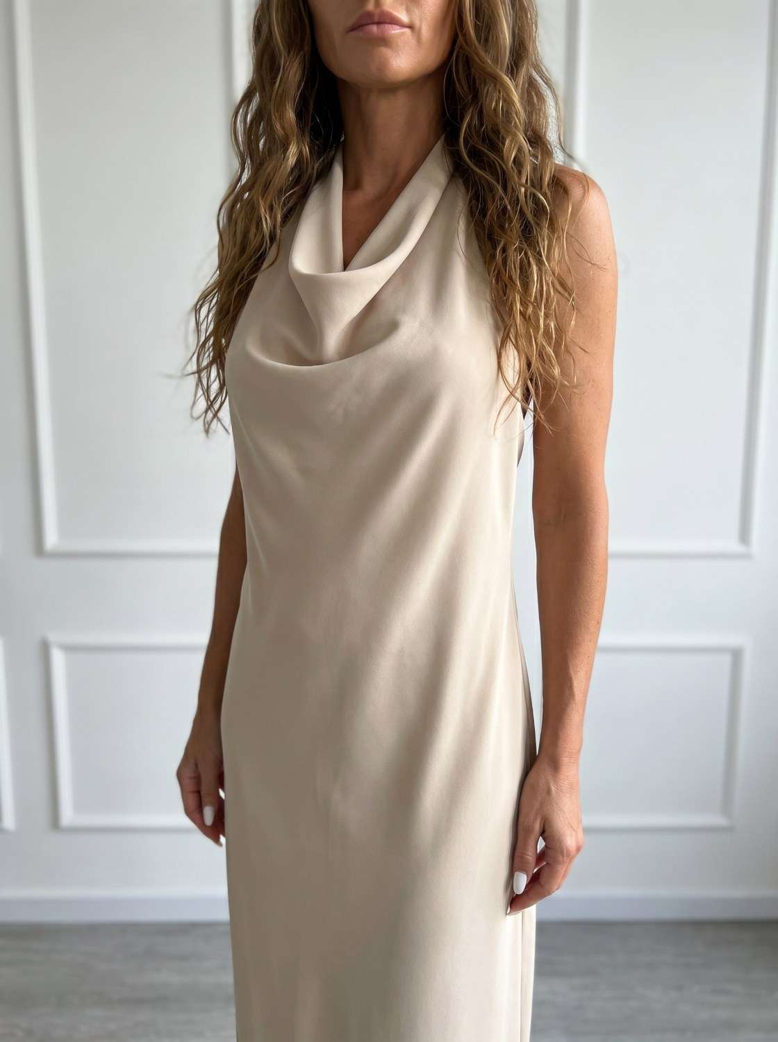 Abito Lungo Elegante Donna Cady Fluid Operà Fashion Abito lungo elegante da donna Operà Fashion Cady Fluid color panna