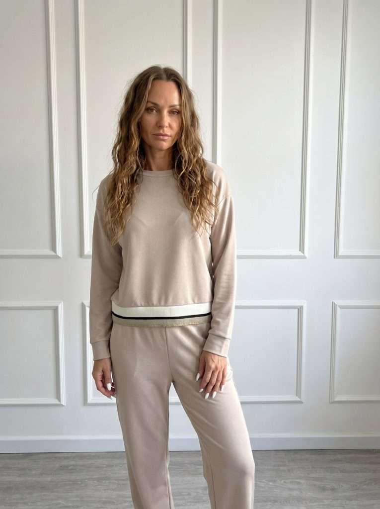Maglia elegante da donna Antonello Serio beige con fascia a contrasto