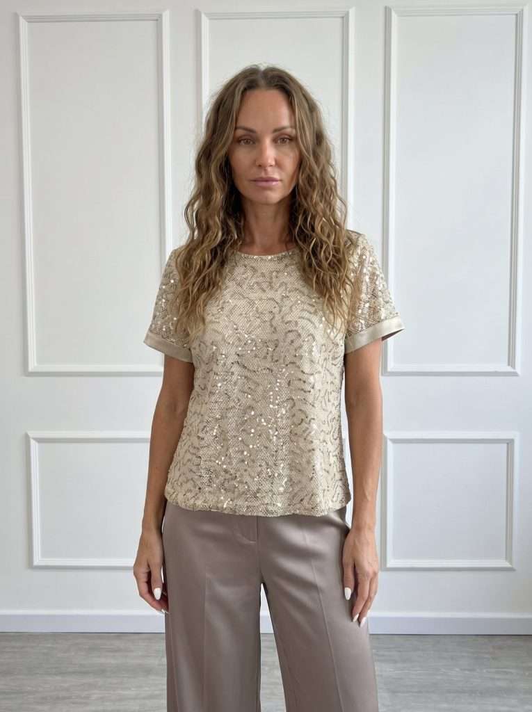 Blusa elegante donna ricamata Chiara Bruni con dettagli luminosi