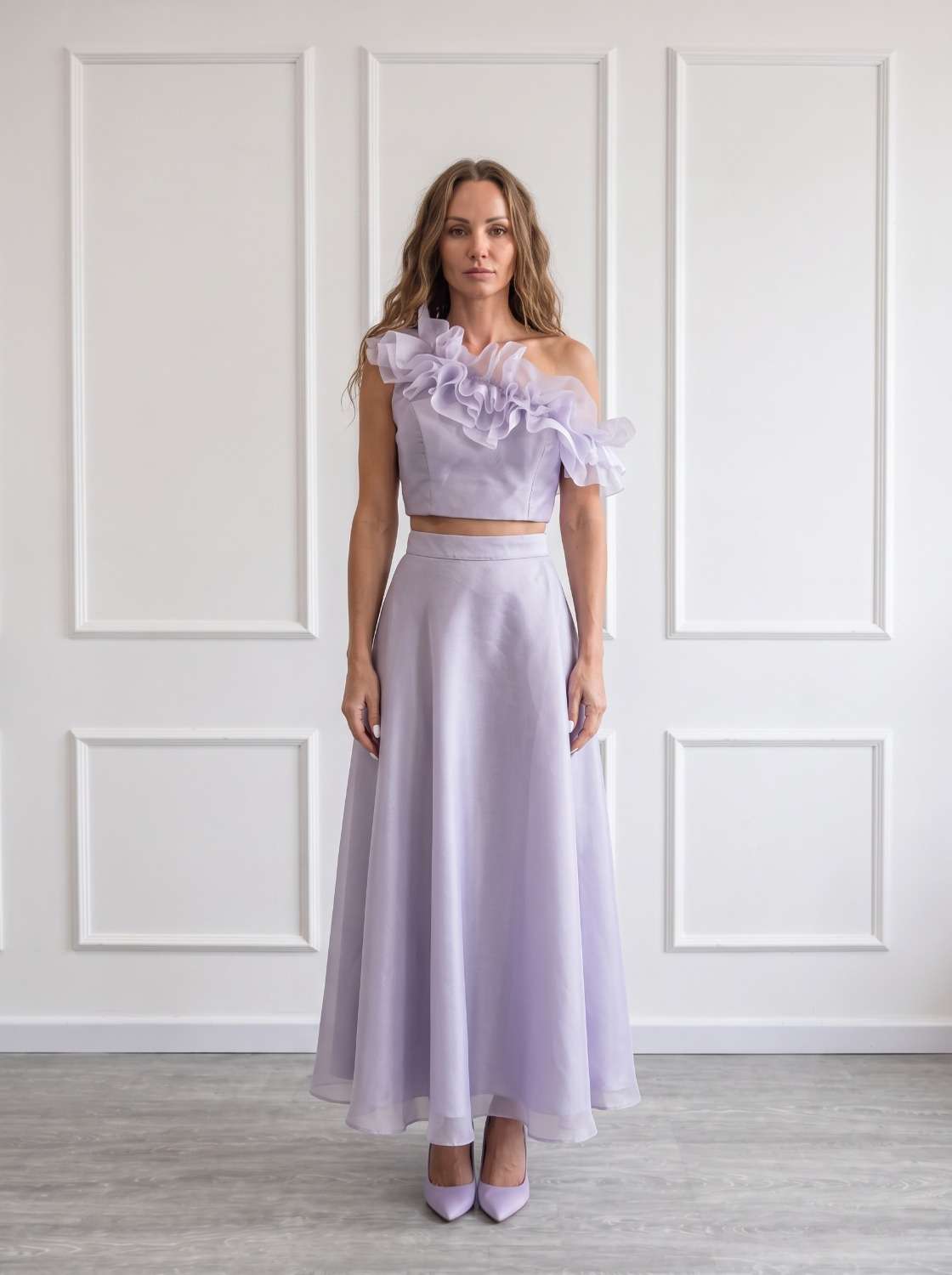 Completo Elegante Lilla Monospalla Le Preziose - Nautilus Moda Completo elegante lilla da donna Le Preziose con top monospalla e gonna lunga